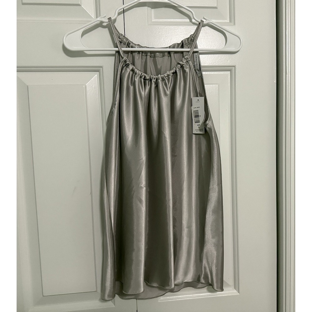NWT Beautiful Annalee & Hope size S silver sleeveless blouse Top‎ tank women's